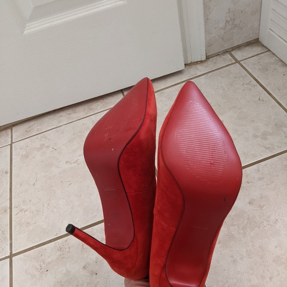 Red high heel pumps size 8 - Picture 4 of 5
